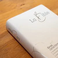 Bible Segond 21, gros caractères - couverture souple en toile blanche