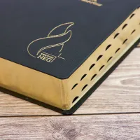 BIBLE NEG MACARTHUR SOUPLE CUIR TR OR ONGLETS NOIR AVEC BOITIER