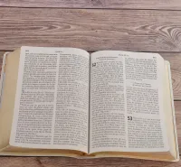 Bible NEG gros caractères - blanche