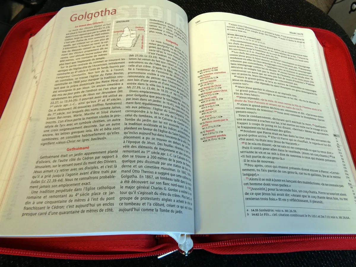 Bible d'étude Thompson 21 Sélection - couverture souple rouge, avec fermeture éclair