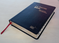 Bible d'étude NEG à parallèles, noire - Souple, fibrocuir, tranche or, onglets