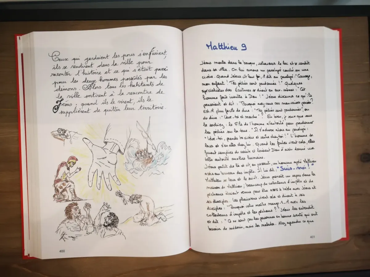 Bible manuscrite (La) - Les Psaumes et le Nouveau Testament écrits à la main (coffret 2 tomes)